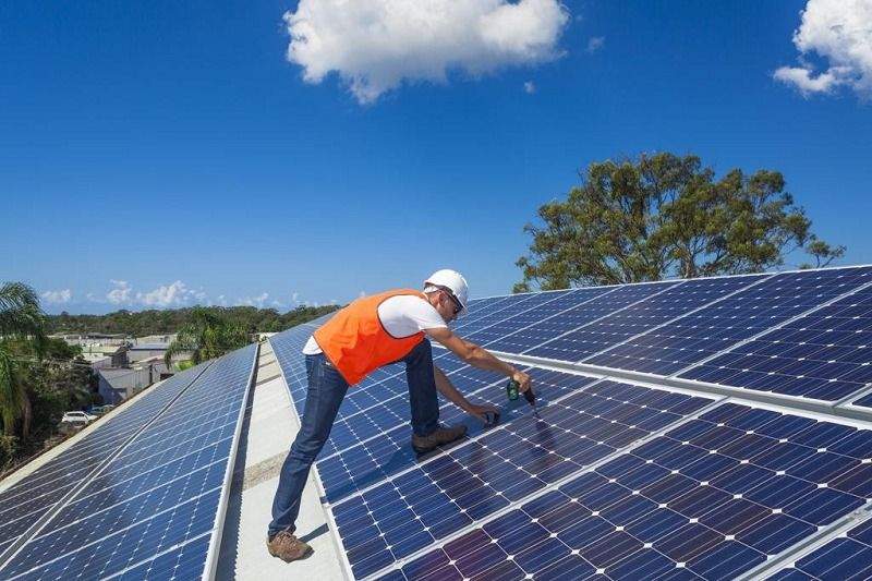 INSTALADOR SISTEMAS FOTOVOLTAICOS (ENERGIA SOLAR)